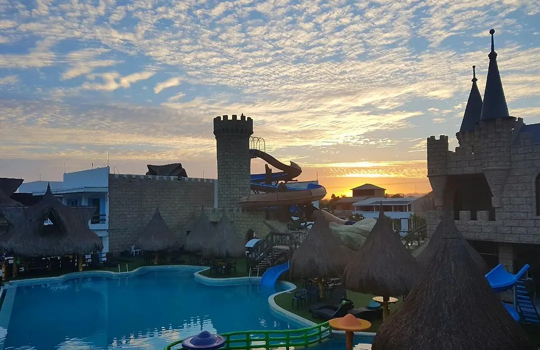 Riviera Del Sol Hotel Spa-1